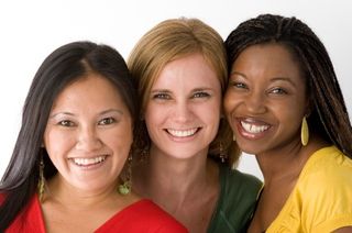 Women-smiling-together.59154320_std